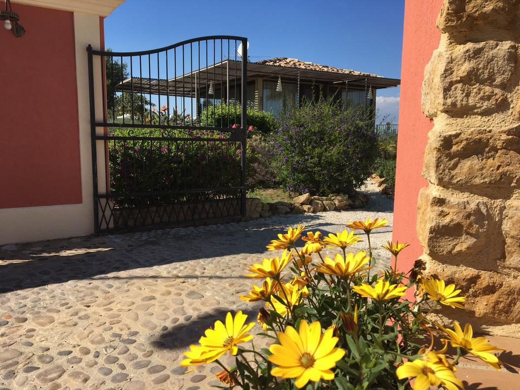 Il Colle Del Rustico Bed & Breakfast Agrigento Luaran gambar